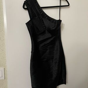 BCBGMaxAzria Black One-Shoulder Bodycon Cocktail Dress